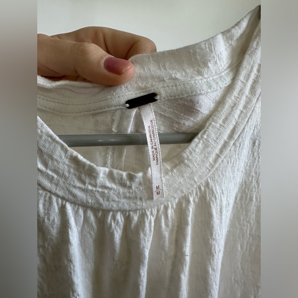 size medium white Free People tunic - Picture 3 of 3